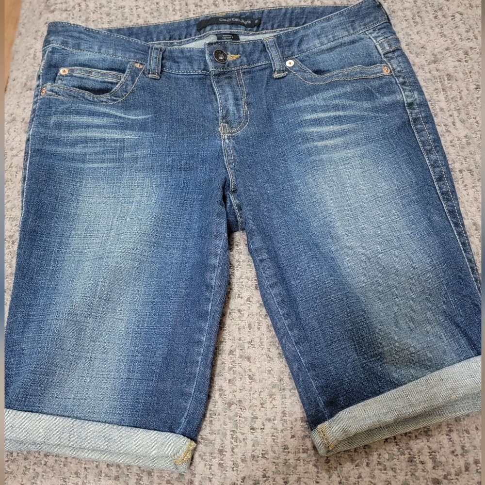 Women's Calvin Klein Kean Shorts, Size 10